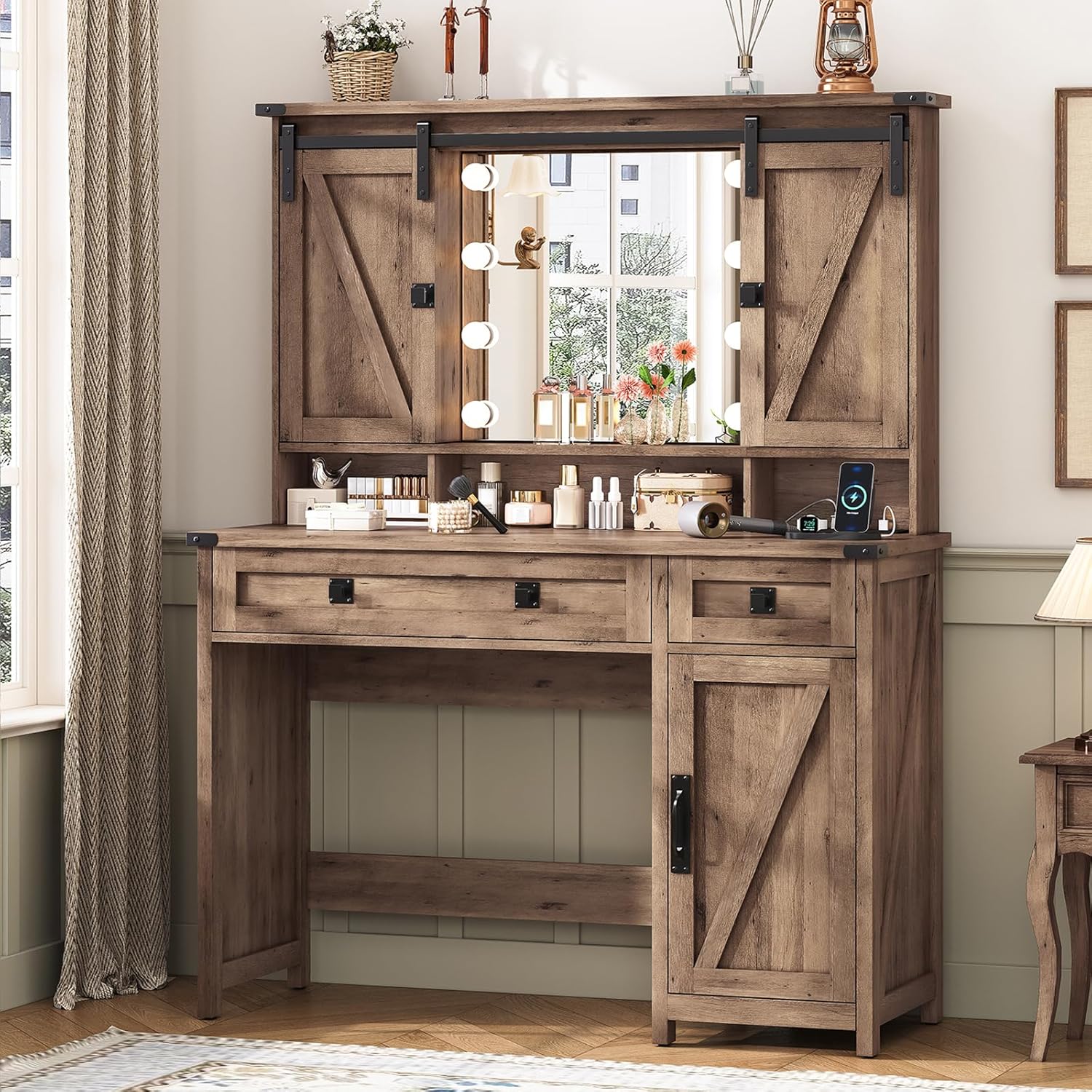 Farmhouse Bedroom Vanity Desk  - огляд і ціна Desk Charging Station